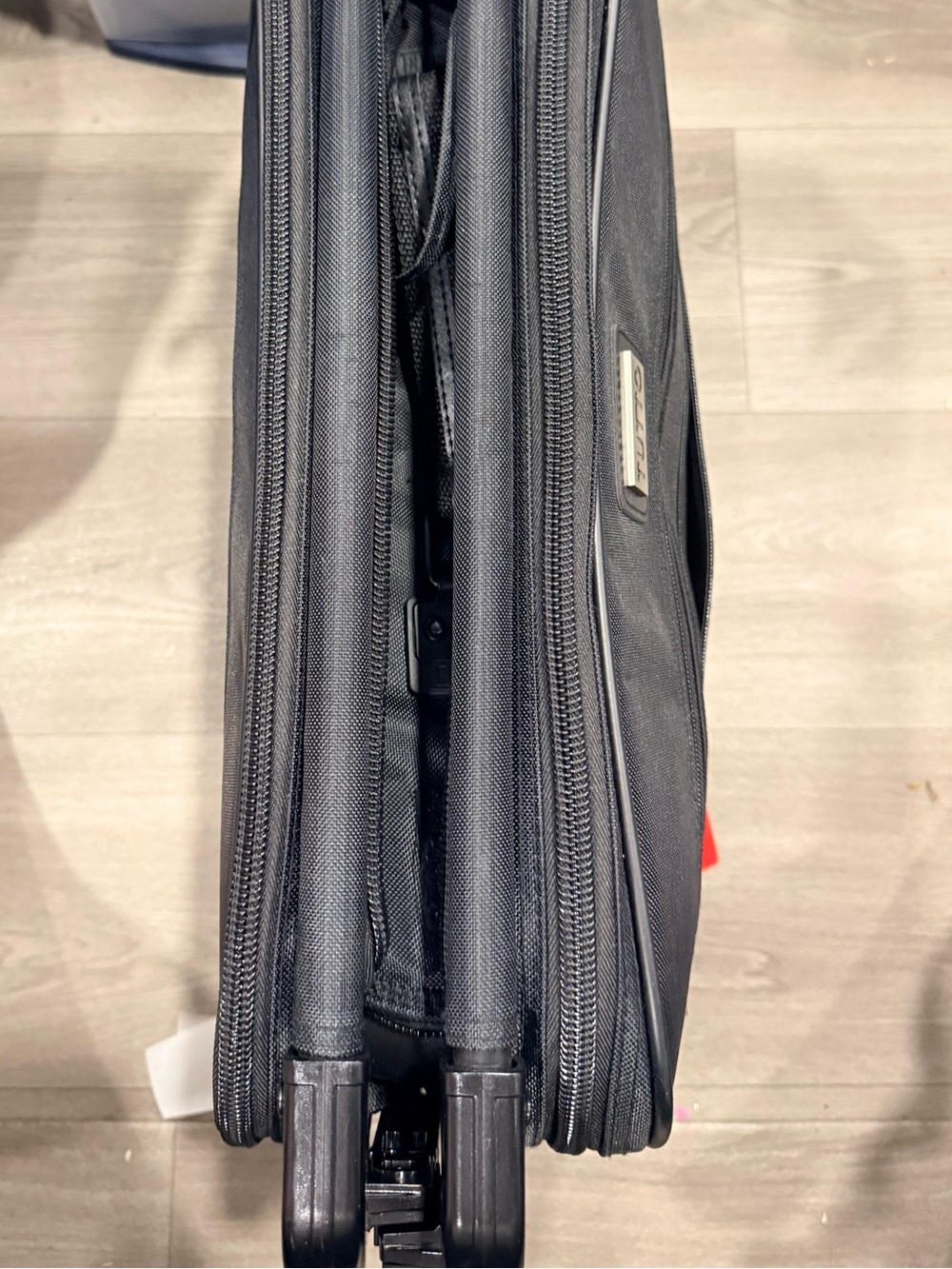 Tutto brand, sewing machine travel case. Never used retails 399 carry on size - Picture 3 of 16